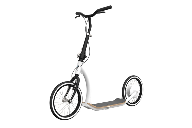 A shot showing the FlyKly scooter's design